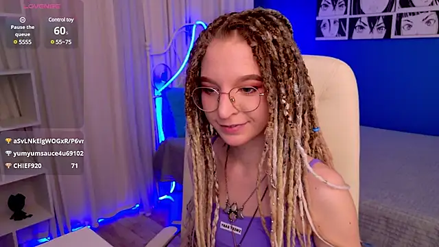 VioletShine online show from 1, 3, 2025