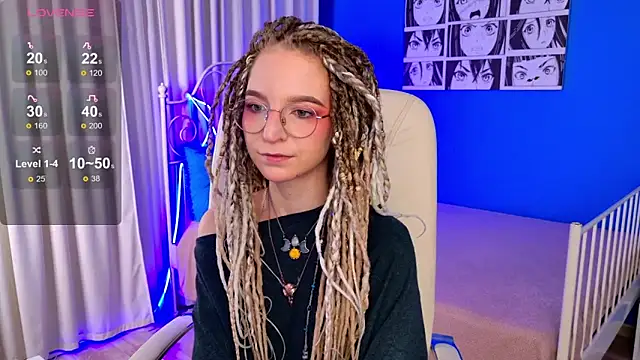 Snapshot of VioletShine chatting on 26, 11, 2025 VioletShine online show from 26, 11, 2025