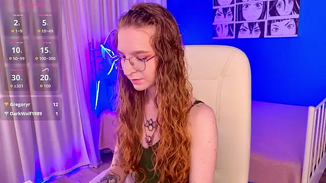 Snapshot of VioletShine chatting on 31, 5, 2026 VioletShine online show from 31, 5, 2026