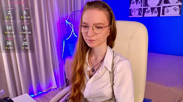Snapshot of VioletShine chatting on 4, 8, 2026 VioletShine online show from 4, 8, 2026