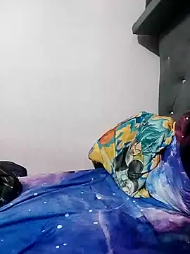 Alee3xxx online show from 3, 10, 2025