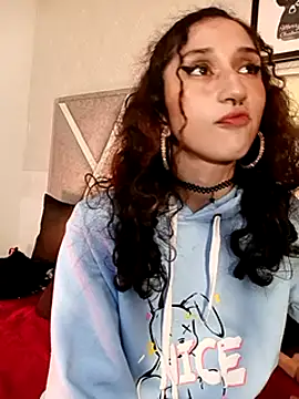 Snapshot of Queenjenn__ chatting on 16, 2, 2025 Queenjenn online show from 16, 2, 2025