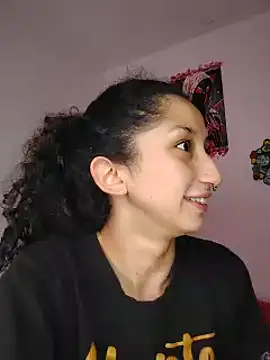 Snapshot of Queenjenn__ chatting on 10, 6, 2026 Queenjenn online show from 10, 6, 2026