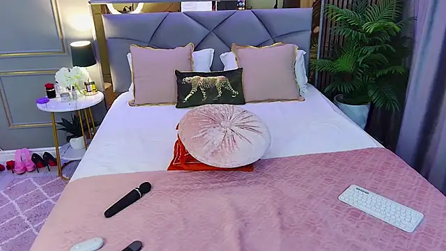 AvaCristal online show from 8, 2, 2026