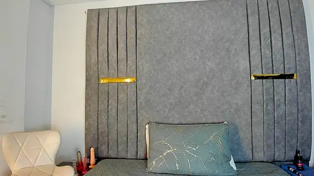 shopia anderson  online show from 6, 12, 2024