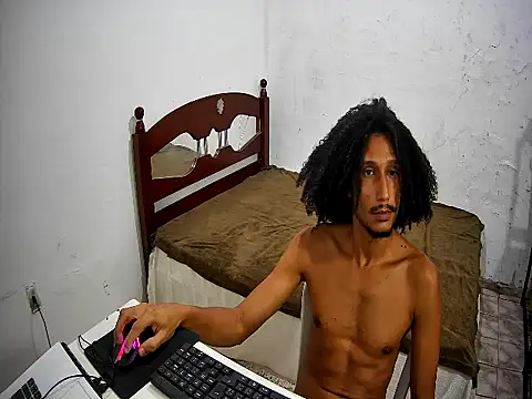 SkinnyLatinMan online show from 3, 12, 2025