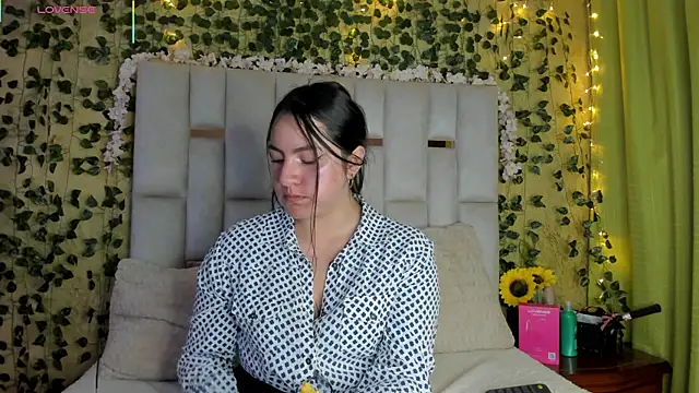 jenifer  power10 online show from 8, 3, 2025