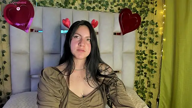 jenifer  power10 online show from 26, 2, 2025