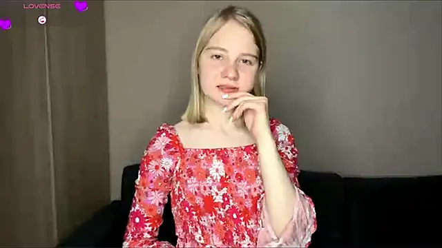 OdelinaFicken online show from 2, 3, 2026