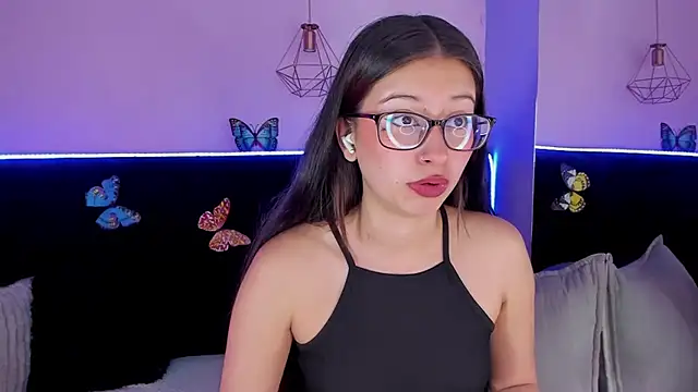 Anastasia Whitee online show from 7, 2, 2026