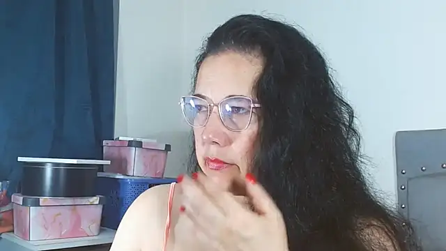 Snapshot of maturepriscila chatting on 17, 5, 2026 maturepriscila online show from 17, 5, 2026