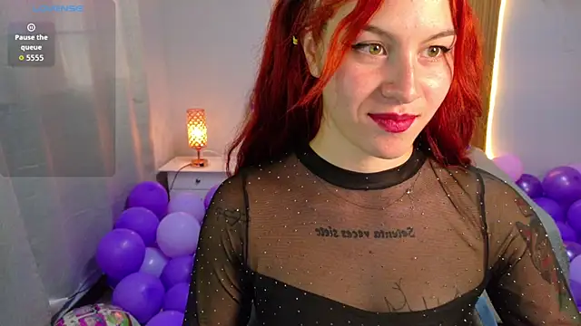 Kate Laurence  online show from 11, 11, 2025