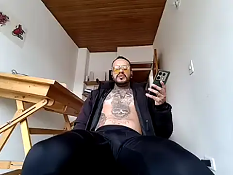 Nicky smith   online show from 1, 12, 2024