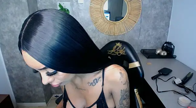 Tiffanny online show from 12, 2, 2025