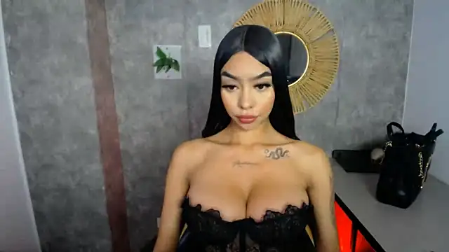 Tiffanny online show from 7, 2, 2025