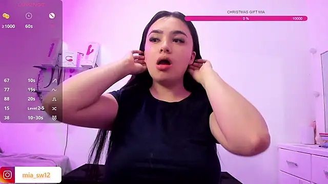 mia johns  online show from 21, 12, 2025