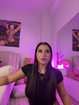 Snapshot of lissa_yasemin chatting on 4, 12, 2024 lissa yasemin online show from 4, 12, 2024