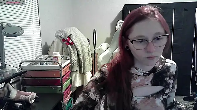 LilyFoxxx online show from 20, 1, 2025