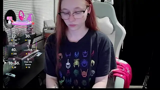 LilyFoxxx online show from 3, 3, 2025
