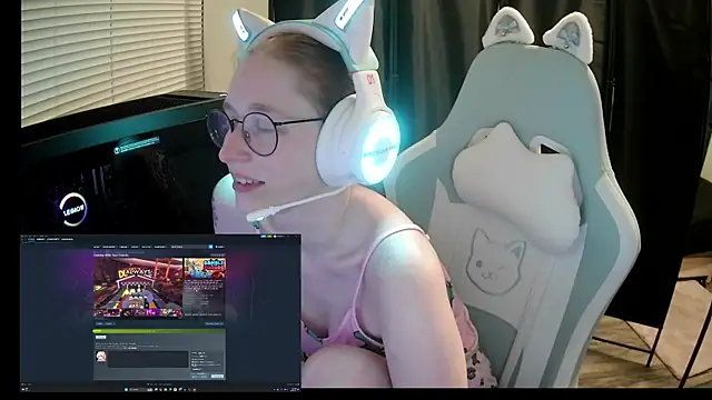 LilyFoxxx online show from 13, 5, 2026