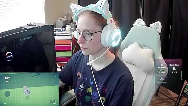 LilyFoxxx online show from 7, 6, 2026