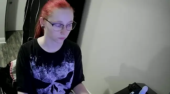 LilyFoxxx online show from 10, 12, 2024