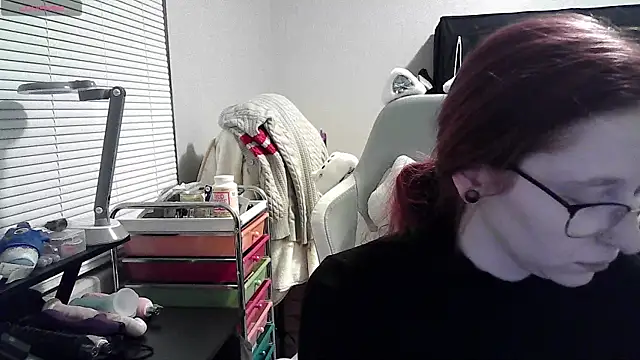 LilyFoxxx online show from 22, 1, 2025