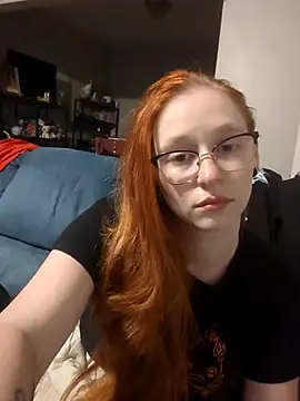 LilyFoxxx online show from 21, 9, 2025