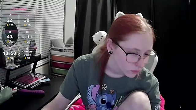 LilyFoxxx online show from 24, 2, 2025