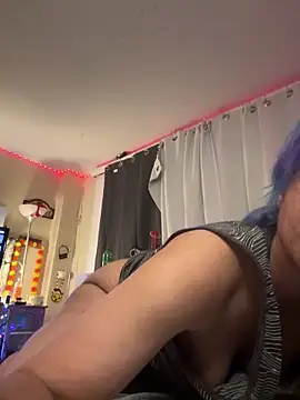 hornytbabe online show from 11, 3, 2026