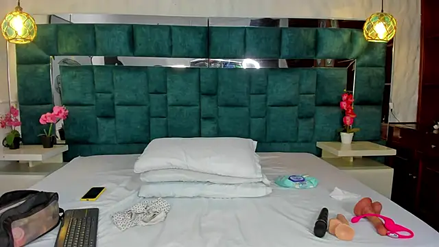 valtira nova online show from 26, 11, 2025