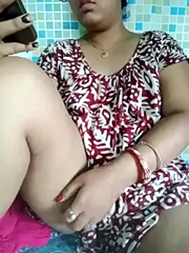 Snapshot of Super-Couple chatting on 8, 7, 2026 Super-Couple online show from 8, 7, 2026