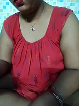 Snapshot of Super-Couple chatting on 5, 7, 2026 Super-Couple online show from 5, 7, 2026