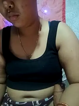 Super-Couple online show from 3, 12, 2025