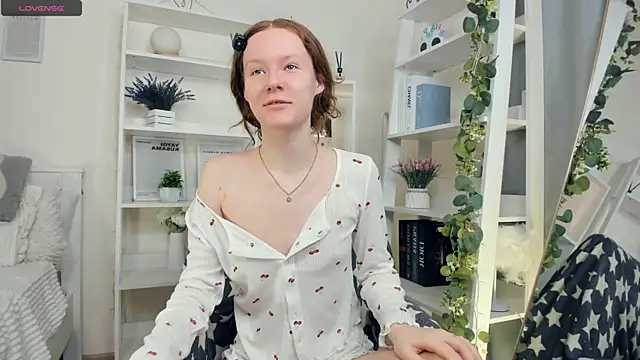 ZaraBluitt online show from 15, 4, 2026