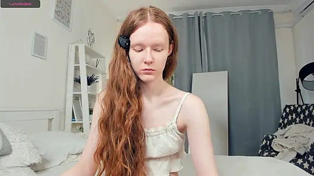 ZaraBluitt online show from 26, 4, 2026