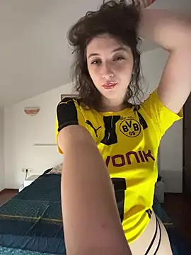 Snapshot of lolippp666 chatting on 13, 11, 2025 lolippp666 online show from 13, 11, 2025