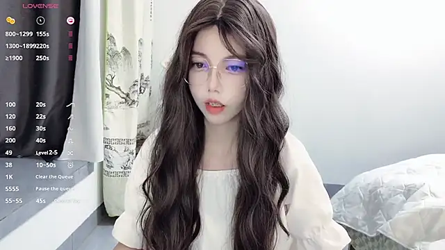 Yuki 111 online show from 11, 12, 2024