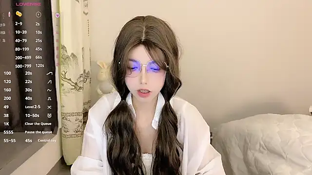 Yuki 111 online show from 8, 12, 2024