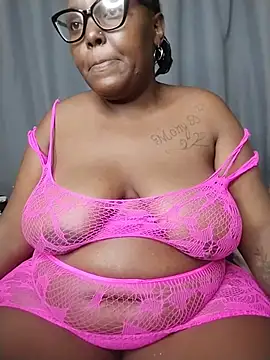 Snapshot of CHERRYYUMMY chatting on 20, 6, 2026 CHERRYYUMMY online show from 20, 6, 2026