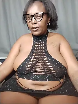 CHERRYYUMMY online show from 5, 6, 2026