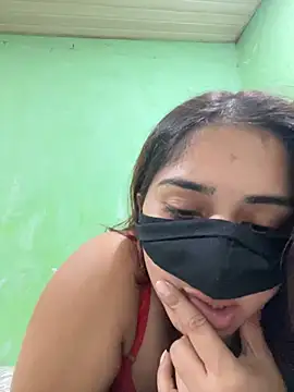 Snapshot of Black_Glow chatting on 2, 3, 2025 Black Glow online show from 2, 3, 2025