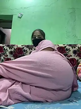 Snapshot of Black_Glow chatting on 18, 3, 2025 Black Glow online show from 18, 3, 2025