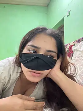 Snapshot of Black_Glow chatting on 13, 3, 2025 Black Glow online show from 13, 3, 2025