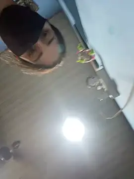 Snapshot of Black_Glow chatting on 22, 2, 2025 Black Glow online show from 22, 2, 2025