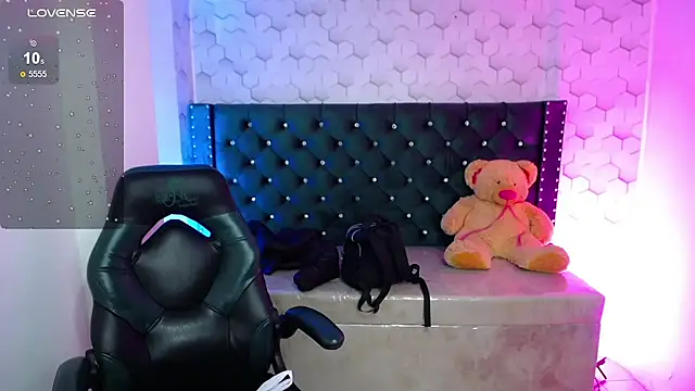 Sofi hot 4m online show from 14, 10, 2025