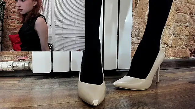 ElizaNik  online show from 21, 3, 2026