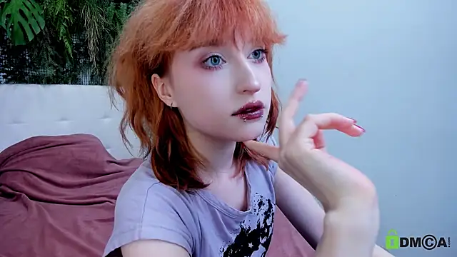 ElizaNik  online show from 26, 11, 2025