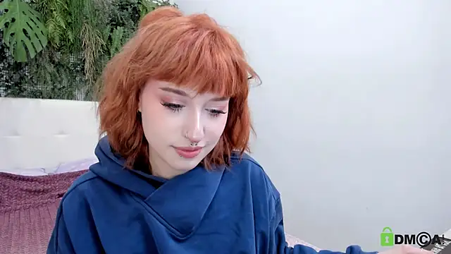 Snapshot of ElizaNik_ chatting on 2, 10, 2025 ElizaNik online show from 2, 10, 2025
