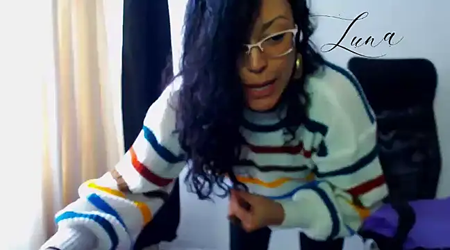 Snapshot of Lunavega1 chatting on 17, 3, 2025 Lunavega1 online show from 17, 3, 2025